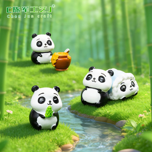 Nuova <span class=keywords><strong>serie</strong></span> Red <span class=keywords><strong>Panda</strong></span> di Weijs: accessori per micro-paesaggistica fai-da-te, <span class=keywords><strong>panda</strong></span> dispettosi e carini che mangiano bambole. - Product Image 3