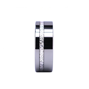 Anello Meteorite Lucido 8MM, Fascia Sottile <span class=keywords><strong>Piatta</strong></span> Comfort Fit in Carburo di Tungsteno Certificato da Terze Parti, <span class=keywords><strong>Fede</strong></span> <span class=keywords><strong>Nuziale</strong></span> da Uomo Senza Pietre - Product Image 3