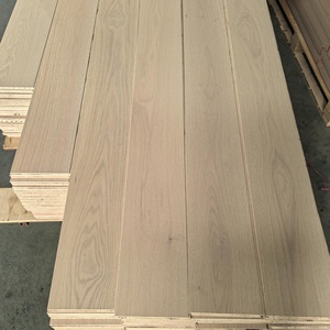 Parquet en bois massif de luxe, bois franc de qualité AB, intérieur brossé, parquet en chêne multicouche - Product Image 1