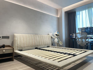 <span class=keywords><strong>Letto</strong></span> Matrimoniale in Legno di Pino di Lusso Italiano, Stile Nordico Minimalista Moderno, Regolabile, Personalizzabile con Tessuto Morbido, Misure Queen/King per Appartamenti - Product Image 4