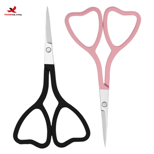 Ciseaux de maquillage droits et pointus en acier inoxydable HQ Mixed Proc Discount, en forme de cœur, pour sourcils, faux cils, peinture en aérosol - Product Image 1