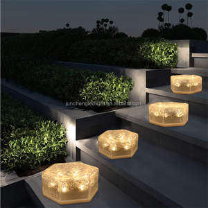 Bán Hot ngoài trời Vườn trang trí LED ABS không thấm nước Ice <span class=keywords><strong>Cube</strong></span> gạch ánh sáng mặt trời ấm trắng Kính năng lượng mặt trời Ice sàn gạch đèn - Product Image 2