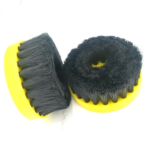 <span class=keywords><strong>Brosse</strong></span> électrique <span class=keywords><strong>rotative</strong></span> noire à poils rigides pour le nettoyage des sols, disque de 6 pouces, outil de nettoyage de tapis pour le detailing automobile - Product Image 1