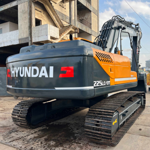 รถขุดตีนตะขาบฮุนไดแท้รุ่น R225LC-9T ขนาด 22.5 ตัน บุ้งกี๋ 1.05 ลูกบาศก์เมตร เครื่องจักรกลไฮดรอลิกสำหรับงานก่อสร้าง - Product Image 1