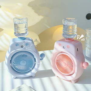 Mini ventilateur portable USB rechargeable avec pulvérisation d'eau, ventilateur de bureau rafraîchissant, ventilateur de table portatif, cadeau d'été mignon - Product Image 4