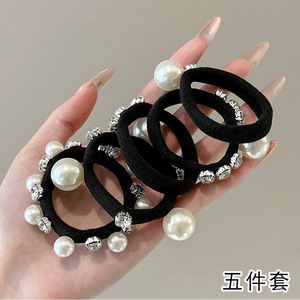 Coletero de perlas y diamantes de imitación para mujer, banda elástica duradera para el cabello, accesorio de uso diario estilo toalla - Product Image 5