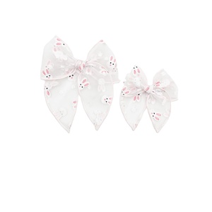 <span class=keywords><strong>Fiocco</strong></span> per Capelli in <span class=keywords><strong>Tulle</strong></span> Personalizzabile per Bambine, Accessorio Pasquale con Stampa Coniglietto, Clip in Tessuto a Rete con Motivo Coniglio - Product Image 1