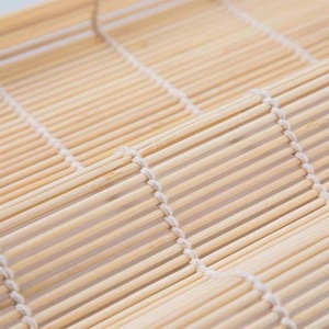 Estera enrollable de bambú verde para <span class=keywords><strong>Sushi</strong></span>, rodillo de <span class=keywords><strong>Sushi</strong></span> de tejido duradero para cocina, estera de <span class=keywords><strong>Sushi</strong></span> de bambú de etiqueta privada con embalaje - Product Image 2
