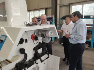 Machine <span class=keywords><strong>de</strong></span> production <span class=keywords><strong>de</strong></span> <span class=keywords><strong>farine</strong></span>, 25-1000 tonnes, avec rouleau, pour la production du <span class=keywords><strong>pain</strong></span>, livraison quotidienne - Product Image 5