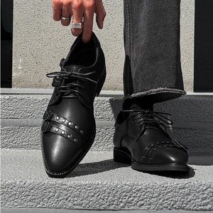 Chaussures en cuir noires élégantes pour hommes, confortables et décontractées, à rivets et bout pointu, grandes tailles, chaussures de ville, chaussures Derby tendance pour hommes - Product Image 2