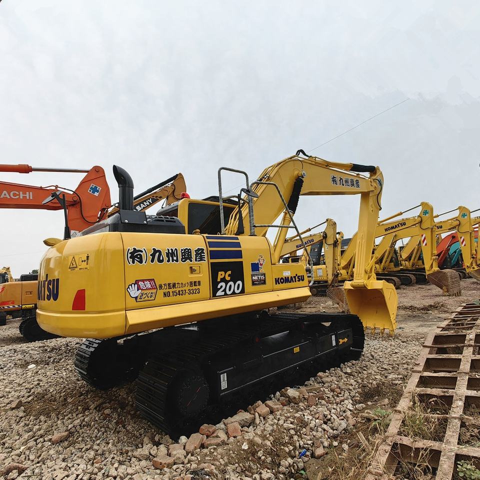 Construction Machinery Japan Made Komatsu PC200-8 Backhoe Excavator ...