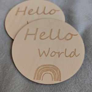 Plaque de Crèche Personnalisable Double Face Gravée au Laser, Pancarte de <span class=keywords><strong>Naissance</strong></span> en Bois Rond avec Nom de Bébé, Cadeau de <span class=keywords><strong>Naissance</strong></span> en Bois Nouveau-né, Panneau "Hello World" - Product Image 6