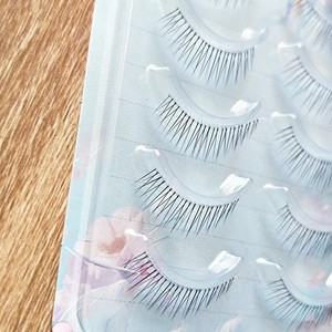 ขนตาปลอมแบบเต็มแถบ แกนใส แถบกาวนุ่มพิเศษ ใช้ซ้ำได้ สำหรับคนทั่วไป - Product Image 3