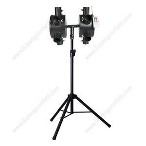 Attrezzatura Pirotecnica per <span class=keywords><strong>Fuochi</strong></span> d'Artificio Supporto Rack a Treppiede Remoto Girandola da Palco per Matrimoni Sistema di Accensione a Freddo per <span class=keywords><strong>Fuochi</strong></span> <span class=keywords><strong>Pirotecnici</strong></span> Rotanti - Product Image 6