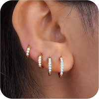Petites boucles d'oreilles créoles en acier inoxydable chirurgical 316L avec serti griffe opale, hypoallergéniques et légères, pour femme, pour cartilage, hélix, daith