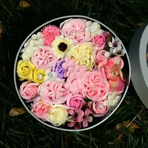 花のバラの丸いボックス石鹸卸売格安異なるコロケーション