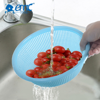 Vier maten ecologische PP plastic huishoudelijke bestekmanden met waterafvoerontwerp voor het afgieten van groenten en fruit