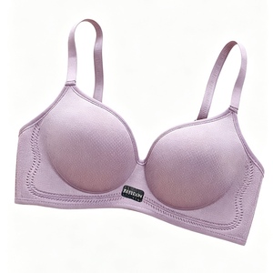 <span class=keywords><strong>Sujetador</strong></span> <span class=keywords><strong>push</strong></span>-<span class=keywords><strong>up</strong></span> inalámbrico diseñado para busto pequeño con suave elevación, tela suave y comodidad invisible para uso diario durante todo el día - Product Image 4