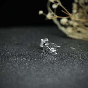 Pendientes de Botón con Halo de Plata de Ley 925 con Moissanita de Corte Brillante Redondo para Hombre y Mujer de Phoenix Enterprise - Product Image 5