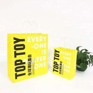 Sacs cadeaux en papier kraft écologiques imprimés avec logo personnalisé, avec poignée, pour l'emballage de jouets et de bougies - Vente en gros - Product Image 4