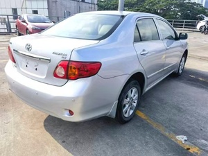 Bon prix pour Toyota Corolla 2009 1.6L automatique GL toit ouvrant édition spéciale bon état <span class=keywords><strong>voiture</strong></span> <span class=keywords><strong>d</strong></span>'<span class=keywords><strong>occasion</strong></span> en stock vente chaude - Product Image 5