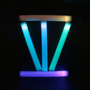 Bastoncini luminosi lampeggianti per feste-bacchette di luce per il compleanno di Halloween <span class=keywords><strong>capodanno</strong></span> per bambini batteria giocattolo festa della mamma - Product Image 4