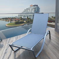 Meubles de piscine extérieure cadre en aluminium chaise longue Table d'appoint tissu imperméable maille élégant Patio cour plage lit Design