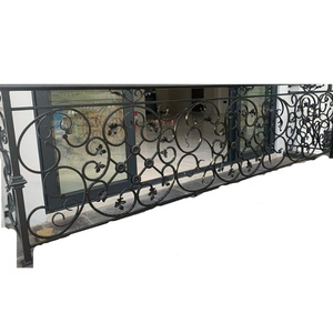 Fabricant de balustrades décoratives en fer forgé, garde-corps de balcon en fer, piquets de clôture en fer forgé martelé - Product Image 3