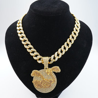 Collier tendance avec pendentif animalier argenté et strass, chaîne cubaine pour les passionnés de hip-hop et de streetwear