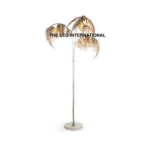 โคมไฟตั้งพื้นดีไซน์ทันสมัย รูปทรงใบปาล์ม ทำจากโลหะ เหมาะสำหรับโรงแรม ห้องอ่านหนังสือ และห้องนอน - Product Image 1