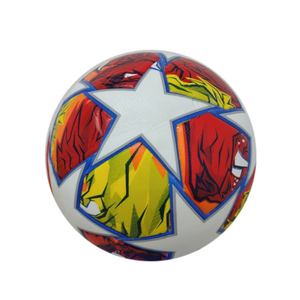 Ballon de football/soccer d'entraînement extérieur, cuir PU, taille 5, logo personnalisé, résistant à l'usure, sans couture, qualité supérieure - Product Image 3