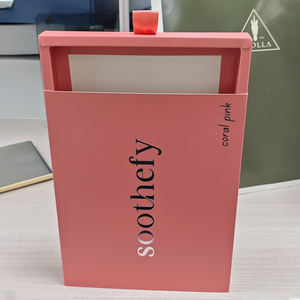 Caja de embalaje cosmético de papel revestido Rosa extraíble de alta calidad personalizada con logotipo de plata en relieve de laminación mate para crema facial - Product Image 4