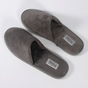 Pantuflas de Hotel de Lujo Personalizadas con Logotipo, Lavables y Desechables, de Felpa de Coral, para Parejas, Hombres y Mujeres - Product Image 1