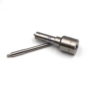 モーターS8000ディーゼル燃料噴射ノズルL021CVA New Holland TM 7010 7020 7040用 - Product Image 5