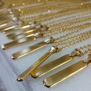 Personalizado Gravado Aço Inoxidável Retângulo Pingentes Colar Mulheres Homens 18K Cotação De Ouro Personalizado Vertical Bar Pingente Colar