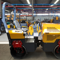 Mini-compacteur routier vibrant à double tambour de 0,8 tonne, conforme EPA EURO 5, pour le compactage du sol, livraison gratuite OEM, vente en gros fabricant