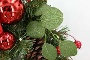 Guirnalda de Navidad Artificial de Pvc de 30 pulgadas respetuosa con el medio ambiente de diseño clásico, corona de granja verde de Navidad - Product Image 4