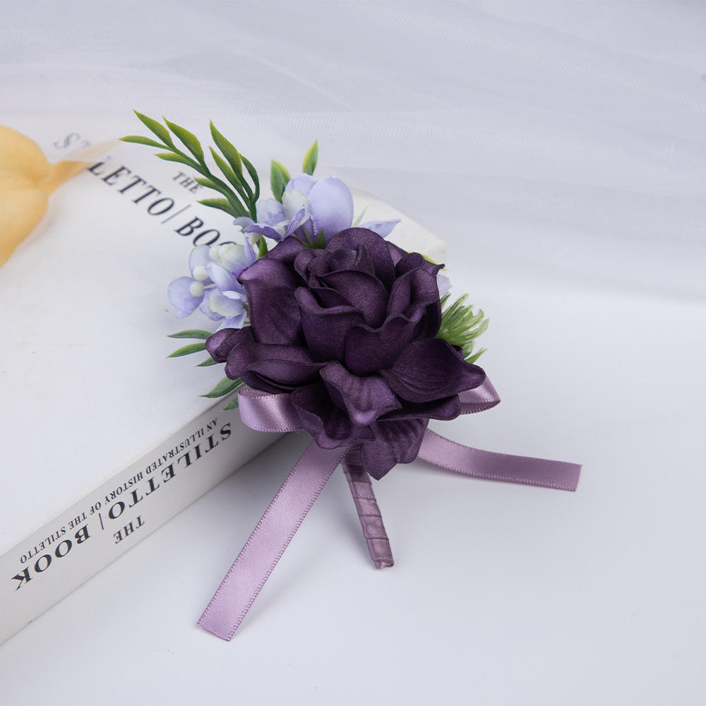 พลบค่ำกำมะหยี่