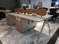 Derniers modèles de bureaux et postes de travail de luxe, table d'ordinateur, bureau contemporain pour le personnel, montage facile, modulaire