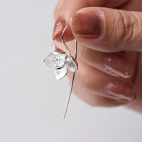 Anting-anting Bunga Anggrek Phalaenopsis - Anting-anting Bunga yang Anggun, Perhiasan Buatan Tangan yang Trendy, Hadiah Sempurna untuk Ibu