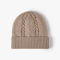 Bonnet en tricot torsadé pour femmes et hommes, doux et confortable, idéal pour l'hiver, bonnet classique à revers pour l'automne et l'hiver, bonnet d'hiver en tricot torsadé OEM/ODM