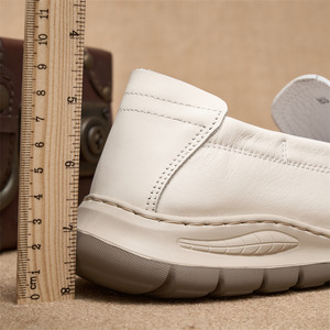 Mocassins en cuir véritable pour hommes, bout rond, à enfiler, semelle en caoutchouc respirante, chaussures de marche - Product Image 2