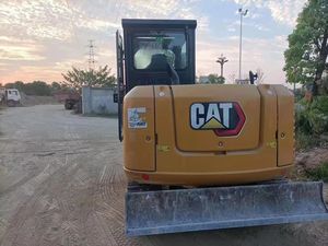 รถขุด6Ton ตีนตะขาบขนาดเล็ก305.5แมวที่เป็นเจ้าของมาก่อนรถขุดดินขนาดเล็กผ่านการรับรอง CE รถขุดขนาดกะทัดรัดพร้อมเครื่องยนต์ของหนอนผีเสื้อของแท้ - Product Image 3