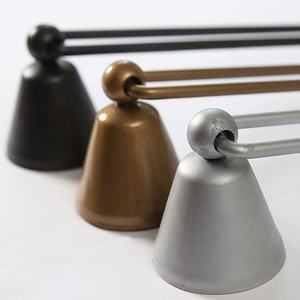 <span class=keywords><strong>Kit</strong></span> d'outils pour bougies 4-en-1 en acier inoxydable à col long, couleur or rose, avec coupe-mèche, plateau, pince et éteignoir - Product Image 6
