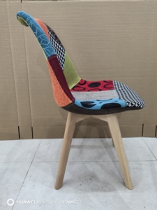 Chaise de salle à manger moderne en bois Chaise de salle à manger du milieu du siècle Chaises de salle à manger en tissu - Product Image 4