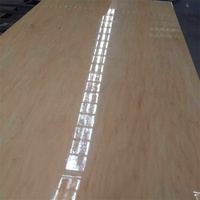 Panneau en bois MDF laqué brillant rouge avec revêtement UV