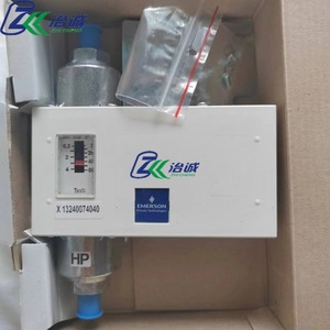 สวิตช์วัดแรงดันน้ำมันแบบดิฟเฟอเรนเชียลของ Trane รุ่น CNT02304 RTHB X13240074040 อุปกรณ์ป้องกันเครื่องปรับอากาศ - Product Image 4