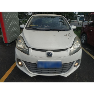 Voiture d'occasion 2015 Changan <span class=keywords><strong>Benni</strong></span> Nouveautés Moteur essence Boîte manuelle Berline 5 places Conduite à gauche - Product Image 2