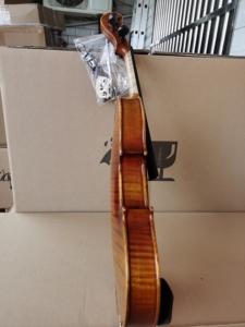 <span class=keywords><strong>Violino</strong></span> <span class=keywords><strong>Professionale</strong></span> in Abete e Acero Dipinto a Mano, Finitura Opaca, Tastiera in Ebano, per Esperti di Accessori di Alta Gamma - Vendita all'Ingrosso - Product Image 2