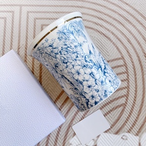 Vase de sol de luxe en porcelaine royale, design contemporain, écologique, promotion en cours - Product Image 4